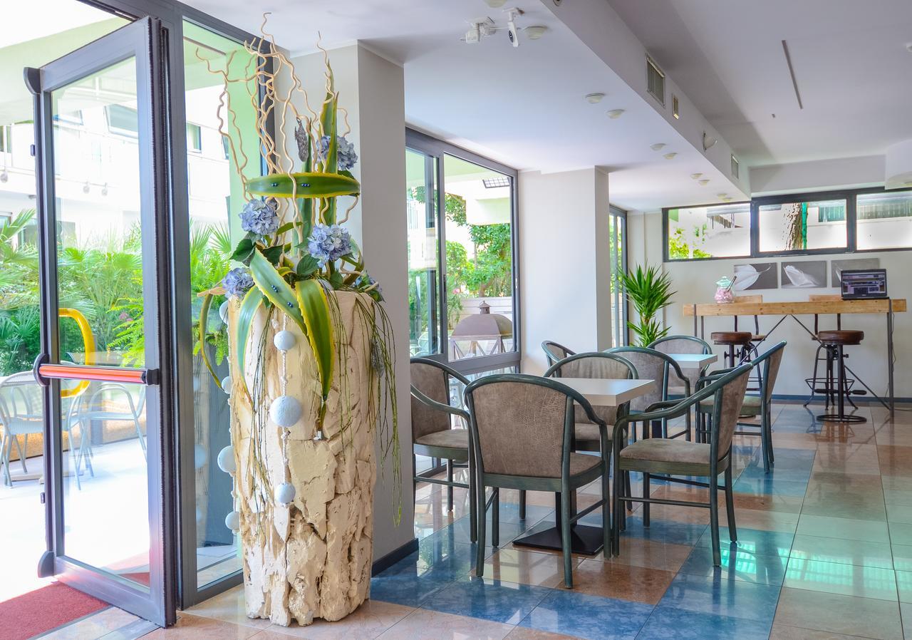 Hotel Nevada Bellaria-Igea Marina Zewnętrze zdjęcie